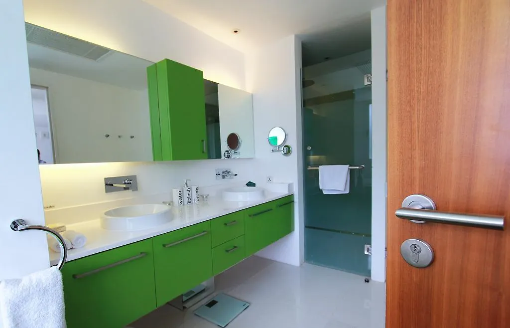 Chill Hotel Seminyak